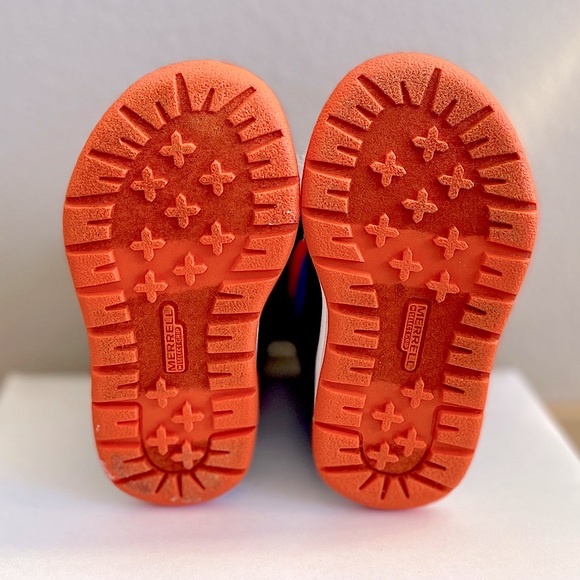 **EUC** MERRELL JR. ALPINE PUFFER WATERPROOF CALF-HIGH SNOW-BOOTS - Picture 9 of 9